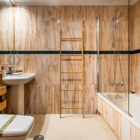 Center Iii アパート *