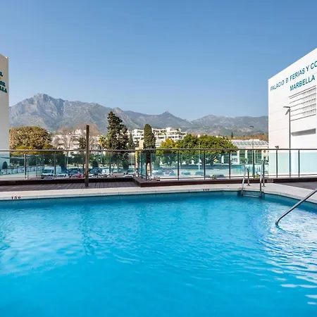 Center Iii マルベーリャ